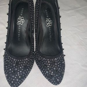 Rock republic size 6